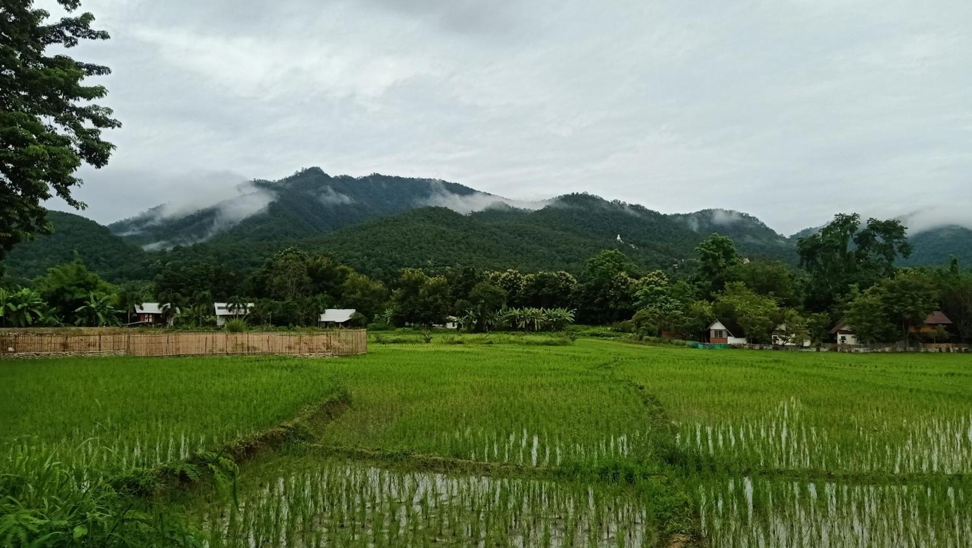 Ing Doi Guest House ปาย ภายนอก รูปภาพ