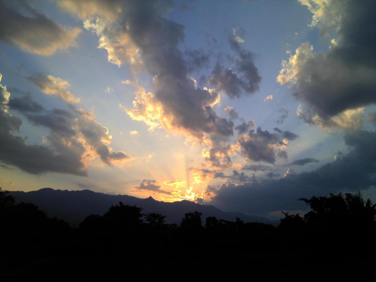 Ing Doi Guest House ปาย ภายนอก รูปภาพ